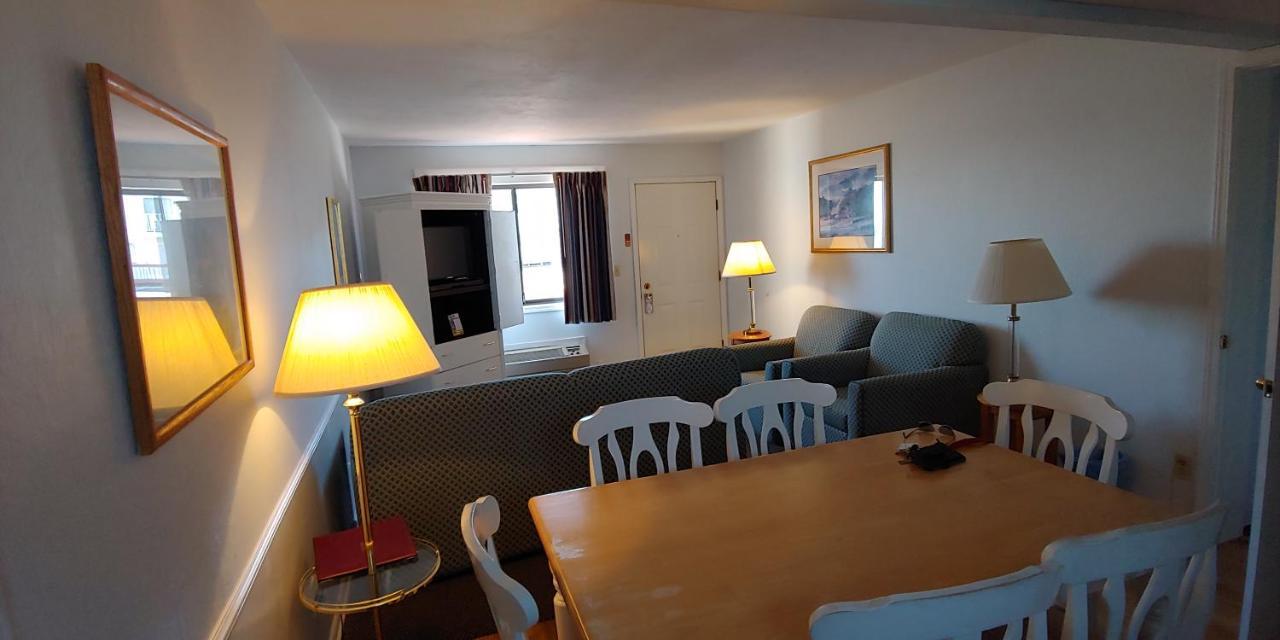 Sunrise Beach Motel 맥키노 시티 외부 사진